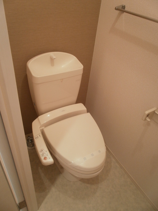 トイレ　トイレもきれいです