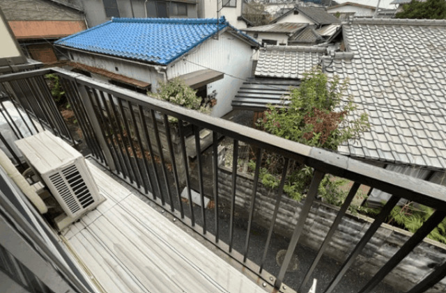 バルコニー
