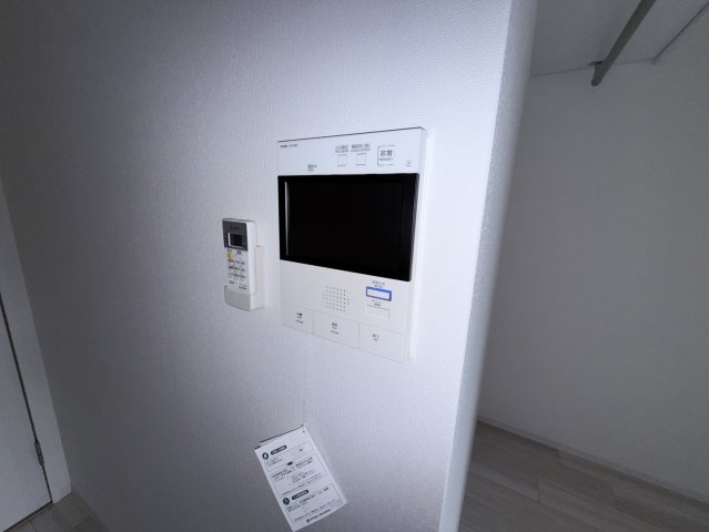 セキュリティ　同物件別部屋写真