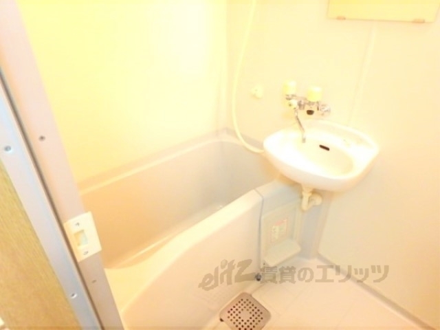 バス・シャワールーム　ユニットバス