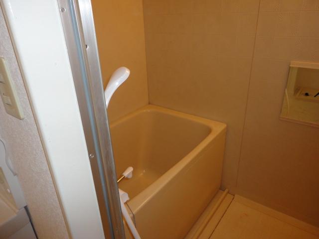 バス・シャワールーム　バス（イメージ）