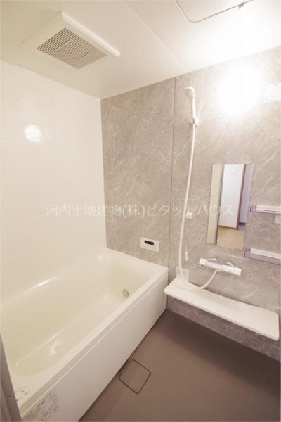 バス・シャワールーム　風呂