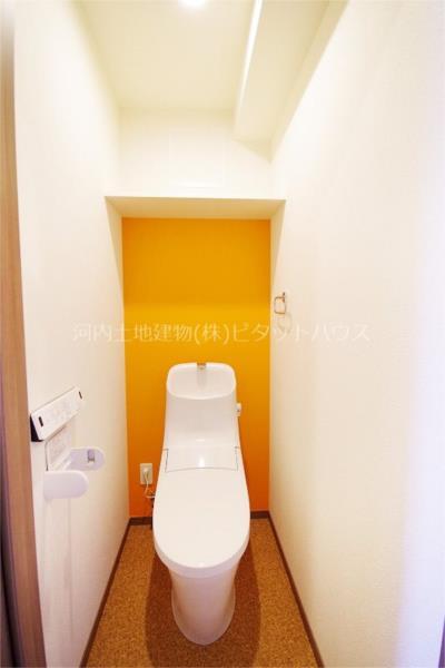 トイレ　トイレ