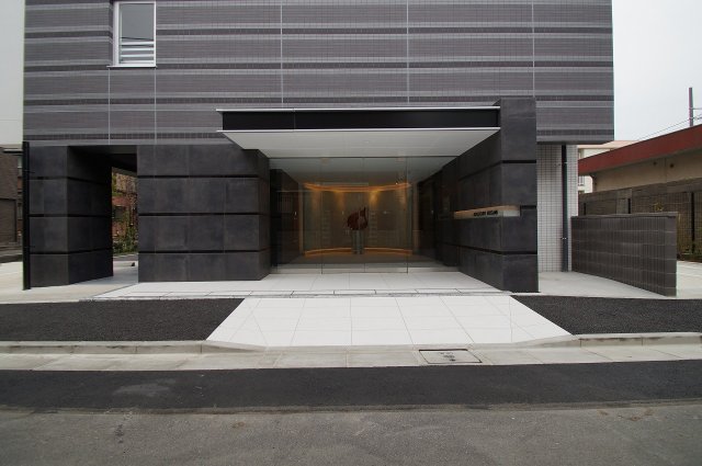 エントランス　エントランス