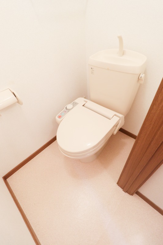 トイレ　図面と現状に相違がある場合には現状を優先