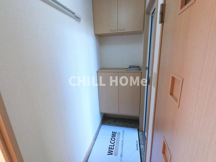 玄関　当社、チルホームのHPもご覧ください(^^)/物件情報多数♪