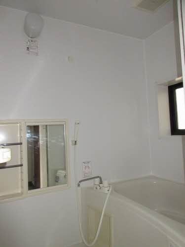 バス・シャワールーム　浴室