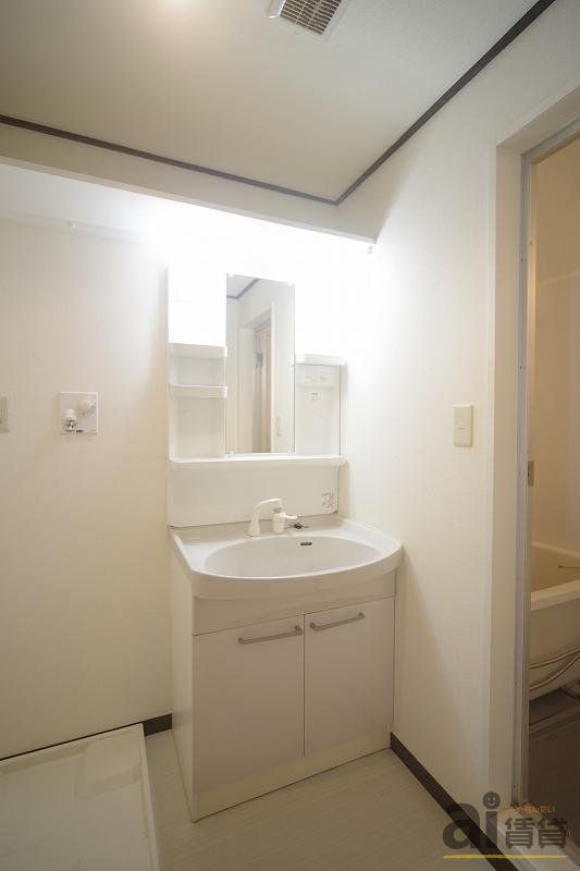 洗面設備　※同仕様写真です