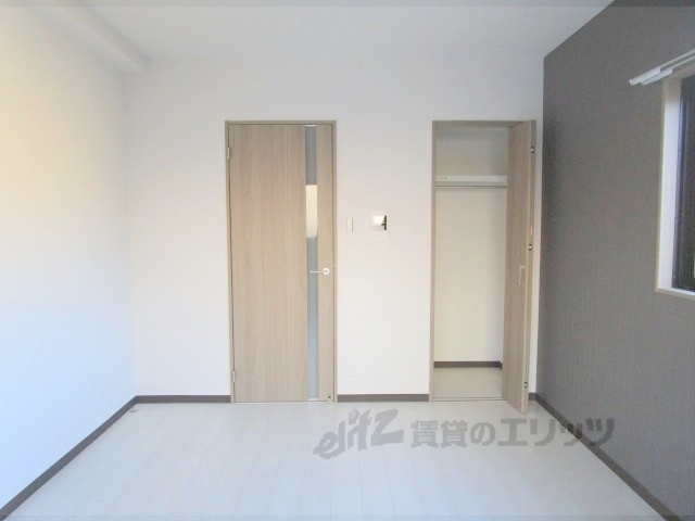 居室・リビング　洋室