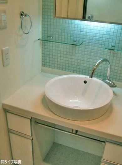 洗面設備　※同間取り参考写真※