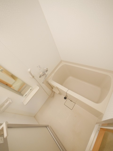 バス・シャワールーム　★鏡付のバスルームです★