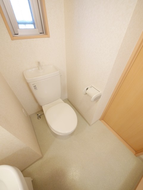 トイレ　★清潔感のあるトイレです★