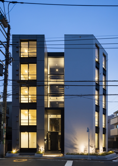 建物外観　外観（夜間）