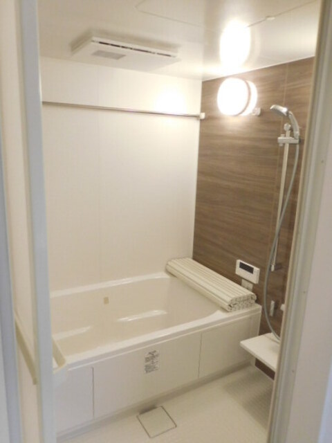 バス・シャワールーム　浴室