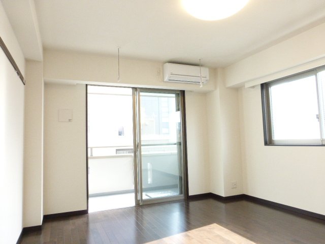 居室・リビング　居室※別部屋参考写真