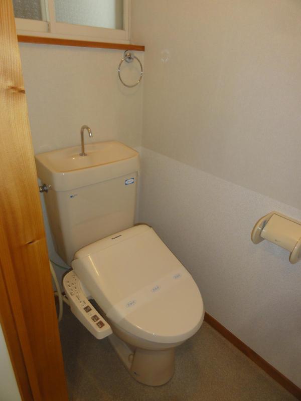 トイレ　ウォシュレット