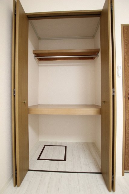 収納　同物件別号室です。