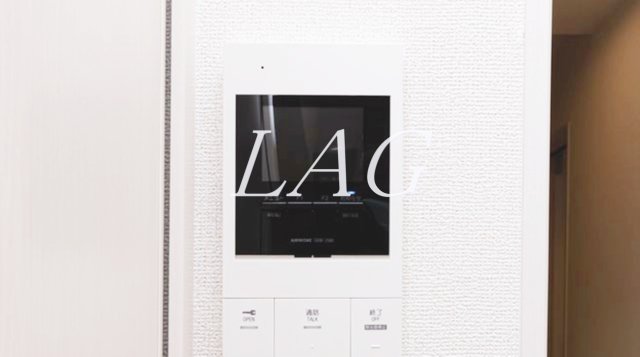 セキュリティ　モニター付きインターフォンです。（同仕様設備です。）