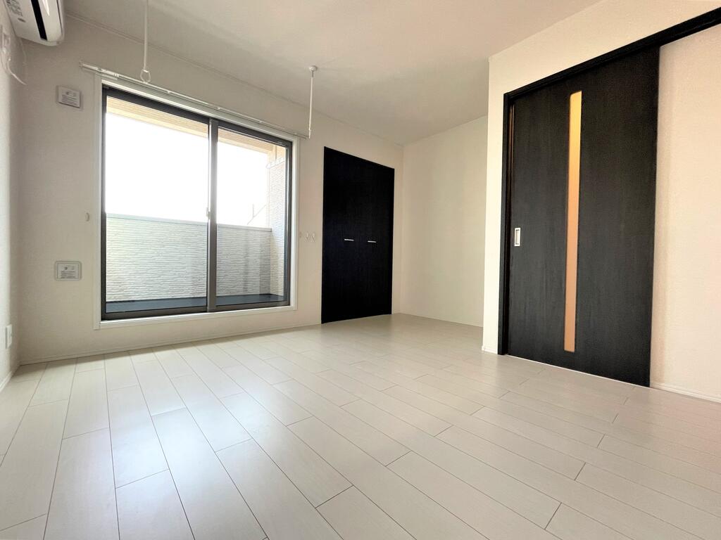 居室・リビング　モデル写真