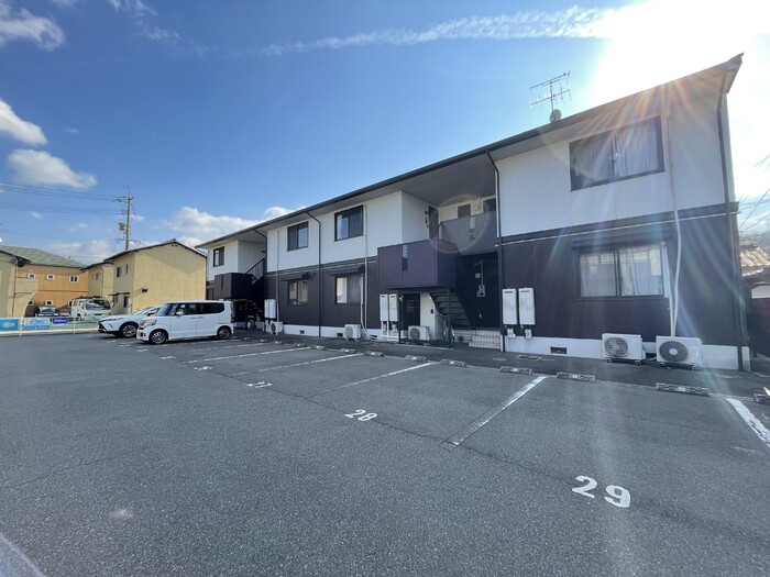 建物外観　住宅街に立地しています！