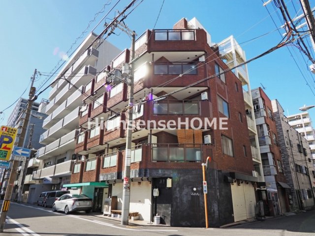 建物外観　外観は落ち着いています