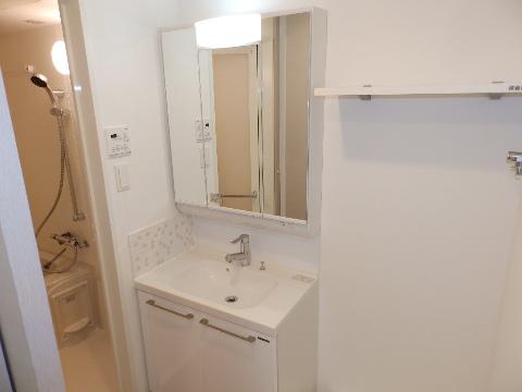 洗面設備　洗髪洗面化粧台（イメージ）