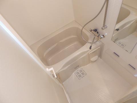 バス・シャワールーム　バス（イメージ）