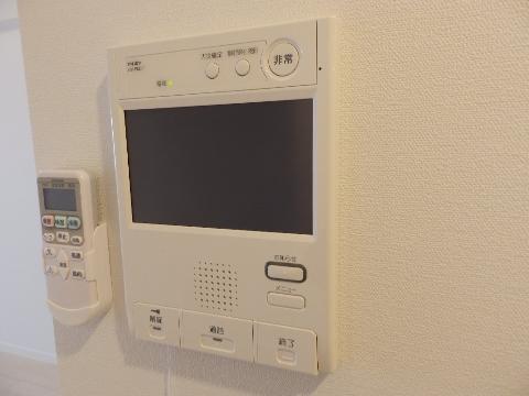 セキュリティ　カメラ付インターホン（イメージ）