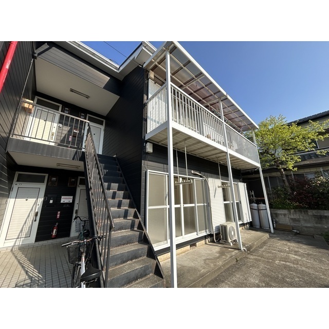 建物外観　落ち着いた雰囲気の外観です