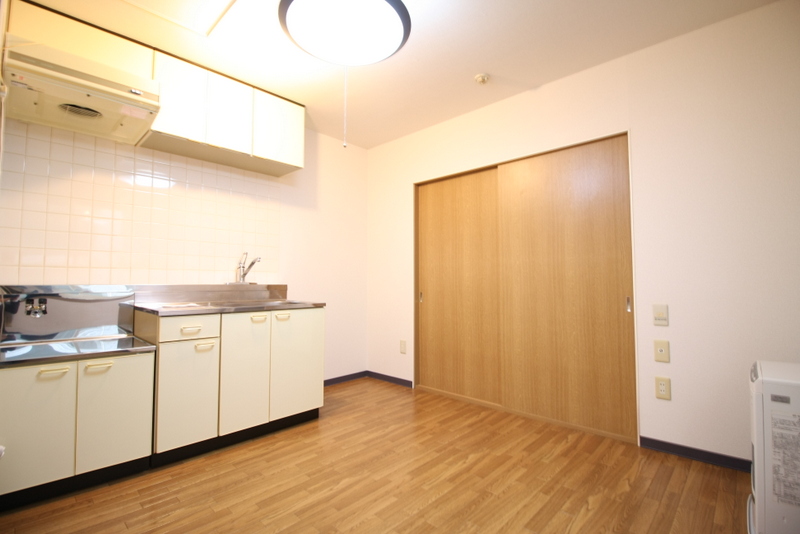 居室・リビング　使い勝手の良さそうなリビングです☆