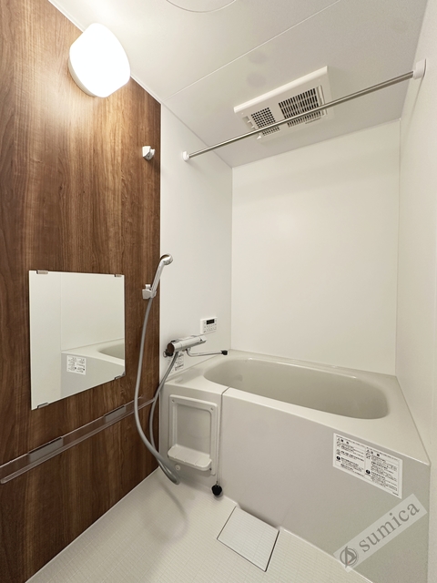 バス・シャワールーム　追い炊き・浴室暖房乾燥機付きバスルーム♪