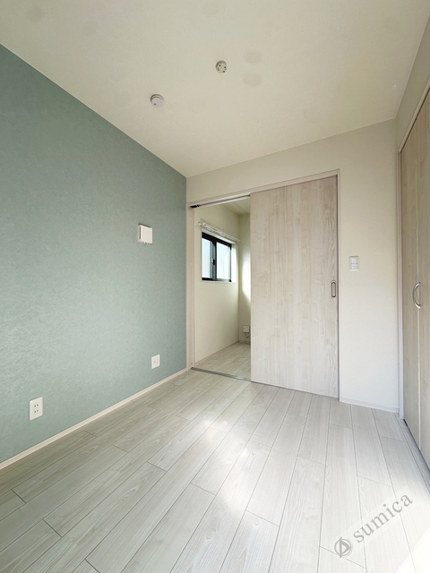 その他部屋・スペース　アクセントクロスがオシャレを演出♪♪