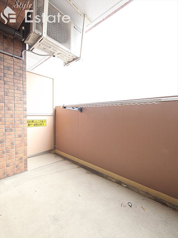 バルコニー　バルコニー