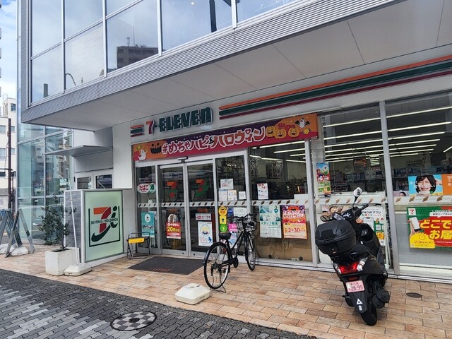 コンビニ　セブンイレブン大田区蒲田あやめ橋店（コンビニ）まで345m