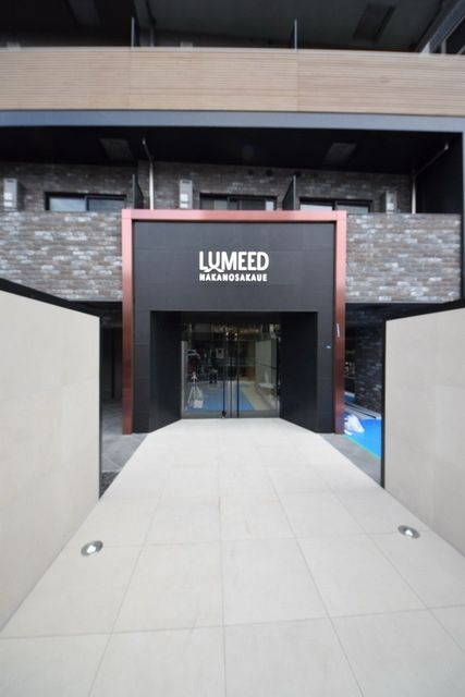 エントランス　弊社は都内全域の物件をご紹介可能です！