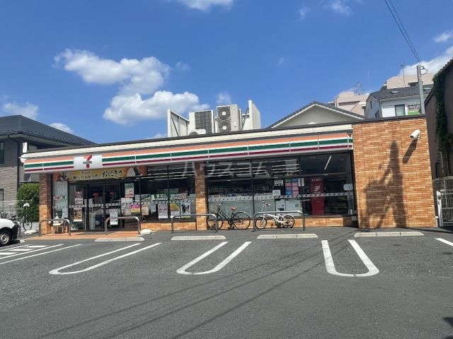 コンビニ　セブンイレブン江戸川西小岩４丁目店（コンビニ）まで459m
