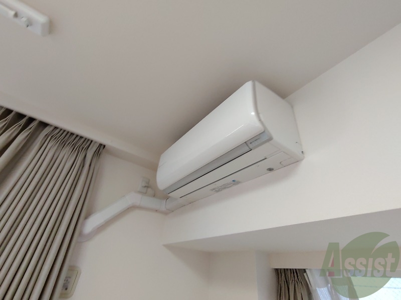 その他設備　リビングのエアコンで暑い日も寒い日も快適に過ごせます