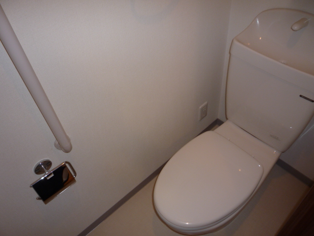 トイレ　水洗式　洋式スタンダード