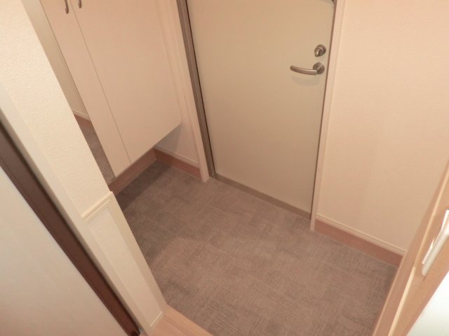 玄関　※同型タイプ
