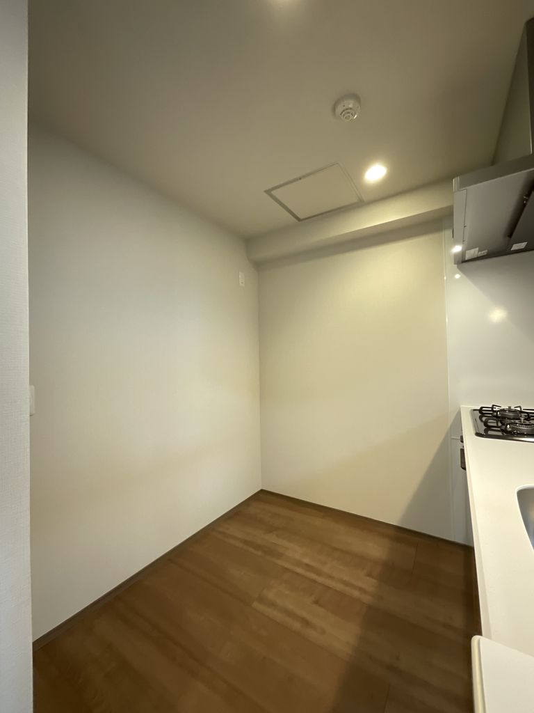 キッチン　ゆったりとした居間です