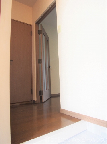 玄関　写真はイメージです現状を優先とします