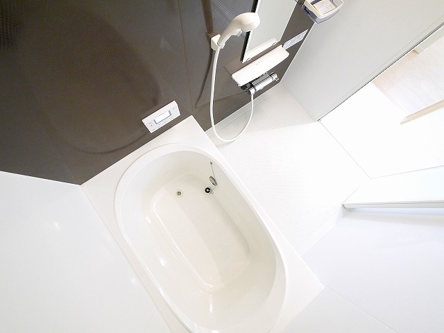 バス・シャワールーム　きれいなお風呂です