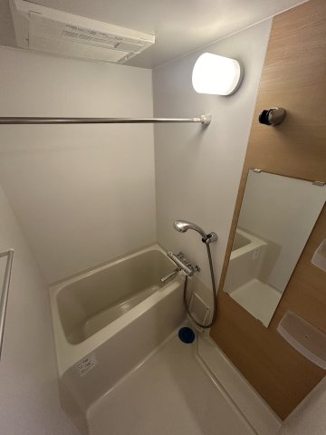 バス・シャワールーム　同一仕様