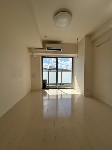 居室・リビング　同一仕様