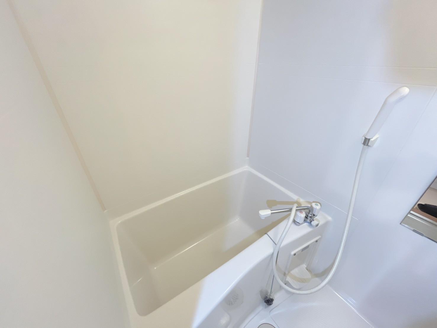 バス・シャワールーム　バスルーム・浴室乾燥完備