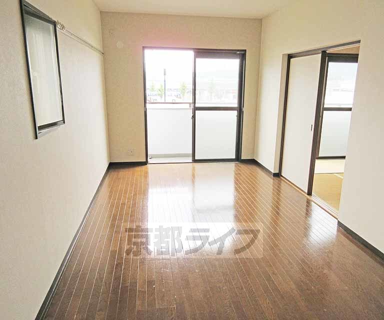 居室・リビング　とっても開放的なリビングダイニングです