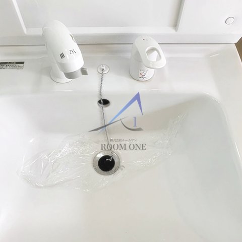 洗面設備　洗面台です。