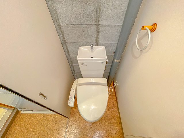 トイレ　ゆったりとした空間のトイレです