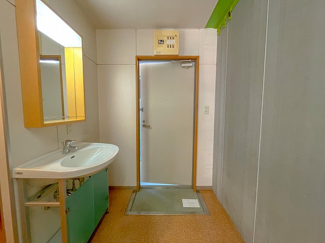 玄関　明るい玄関です