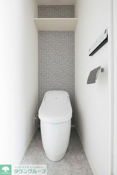 トイレ　トイレ